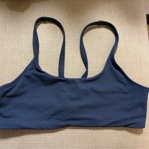 Size large vuori Yosemite sports bra